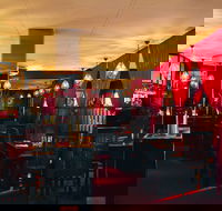 Cook  Co. Bar and Grill - Port Augusta Accommodation