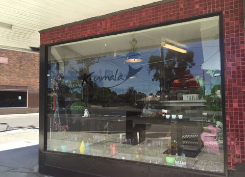 Hunky Dory - Port Melbourne - Port Augusta Accommodation 0