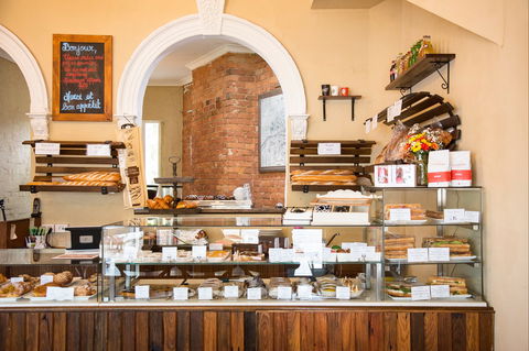 Le Peche Gourmand - Port Augusta Accommodation 0