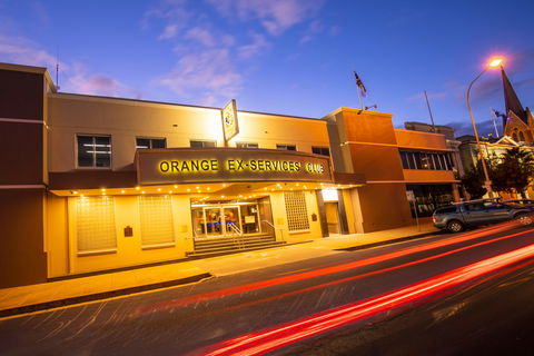 Orange Ex-Services' Club - Port Augusta Accommodation 0