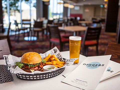 Orange Ex-Services' Club - Port Augusta Accommodation 1