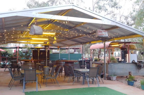 Stuarts Well Roadhouse- Restaurant & Bar - Port Augusta Accommodation 1