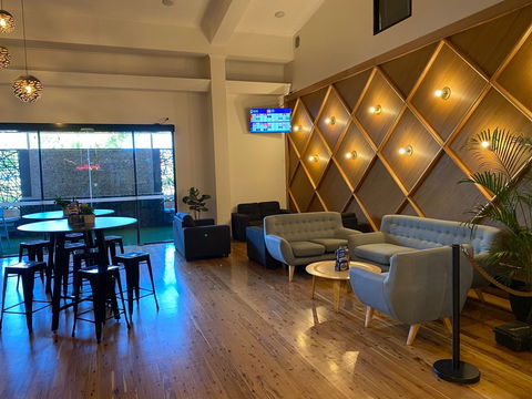 Cazalys Palmerston Club - Port Augusta Accommodation 2