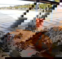 Longboard Bar and Grill - Port Augusta Accommodation