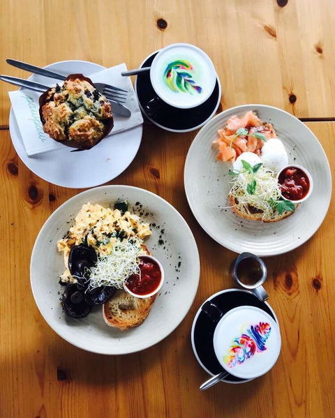 Piggy Back Cafe - Port Augusta Accommodation 0