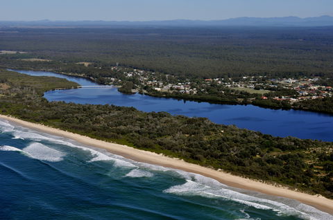 Stuarts Point Tavern / Yarrahinni Hotel - Port Augusta Accommodation 0
