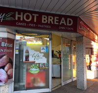 Sunny Hot Bread - Port Augusta Accommodation