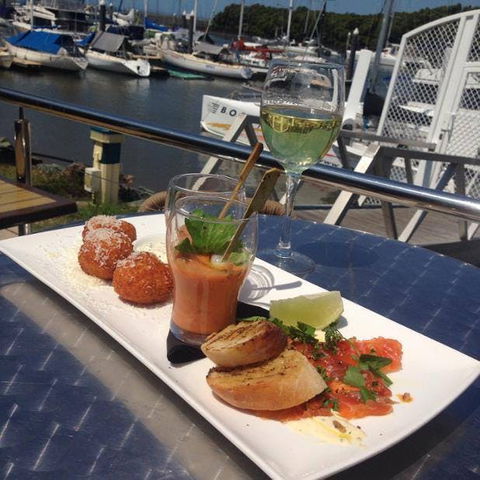 Queensland Cruising Yacht Club - Port Augusta Accommodation 0