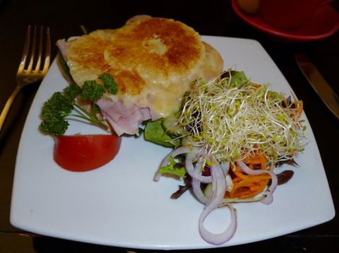 Littleton Cafe - Port Augusta Accommodation 0