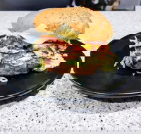 Galinha Burger - Port Augusta Accommodation