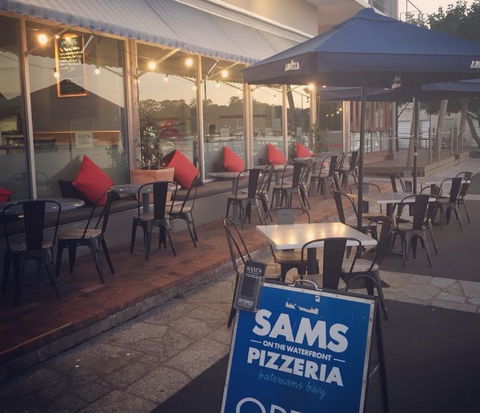 Sam's Pizzeria On The Waterfront - Port Augusta Accommodation 2