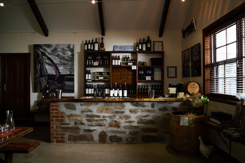 Rusden Wines - Port Augusta Accommodation 1