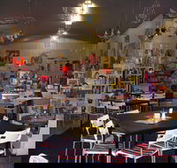 Noelene's Book Cafe - Port Augusta Accommodation