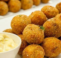 Torng Bai Thai Restaurant - Port Augusta Accommodation