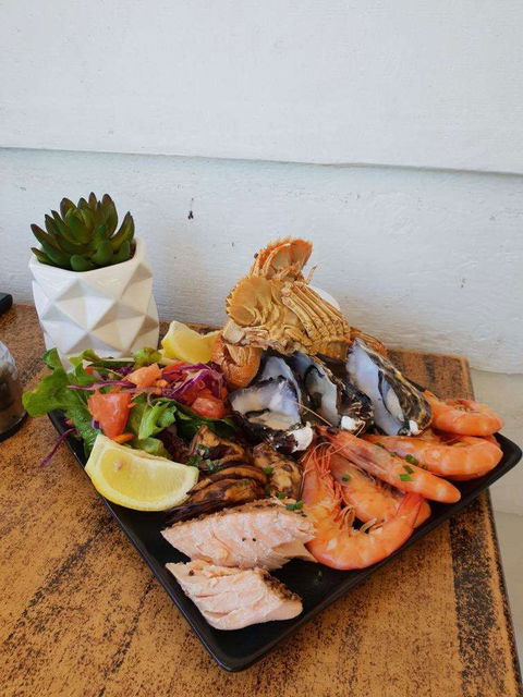 Maisie's Seafood And Steakhouse - Port Augusta Accommodation 0
