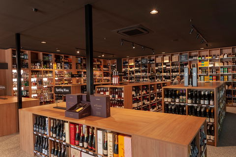 Angas Park Cellars - Port Augusta Accommodation 1