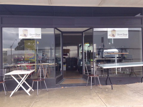 Bean Bags - Port Augusta Accommodation 0