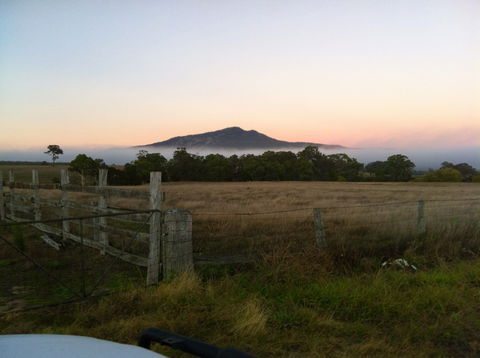 Mountainside Wines - Port Augusta Accommodation 0
