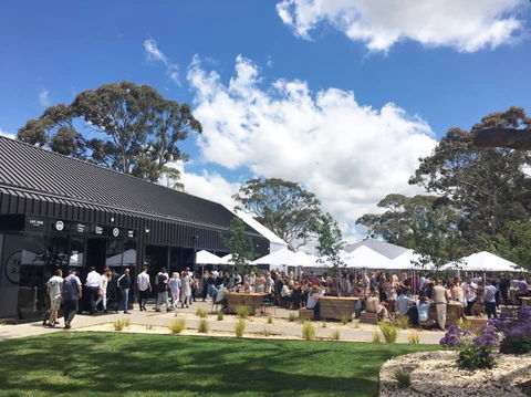 LOT.100 Mismatch & Adelaide Hills Distillery Tour And Tasting - Port Augusta Accommodation 1