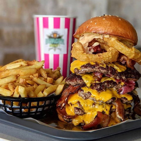 The Secret Burger Society - Port Augusta Accommodation 0
