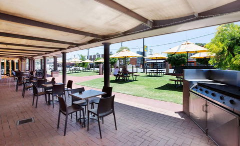 Boomerang Hotel - Lavington - Port Augusta Accommodation 0