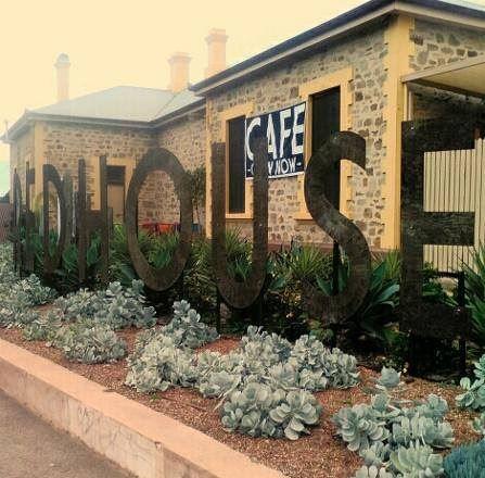 Red House - Port Augusta Accommodation 4