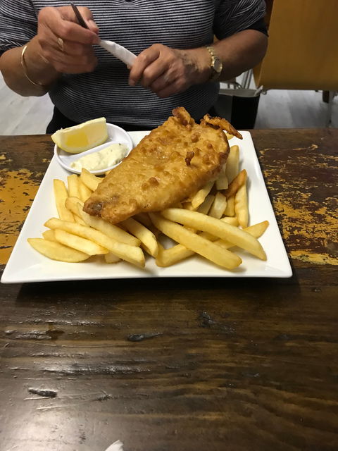 Red Deer Cafe - Port Augusta Accommodation 3