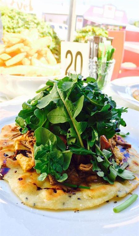 The Apple Tree Cafe - Port Augusta Accommodation 4