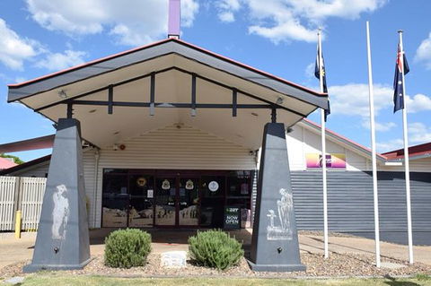 Nanango RSL Memorial Services Club - Port Augusta Accommodation 0