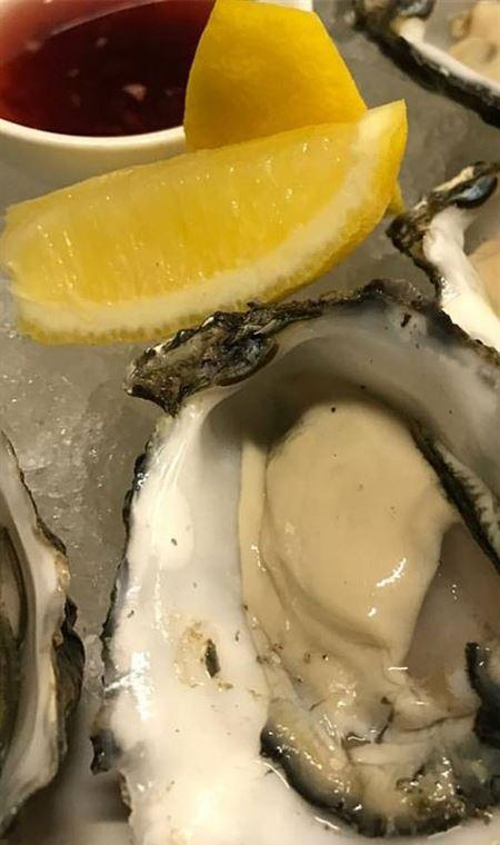 RST Seafood Restaurant - Port Augusta Accommodation 9