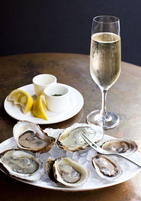RST Seafood Restaurant - Port Augusta Accommodation 3