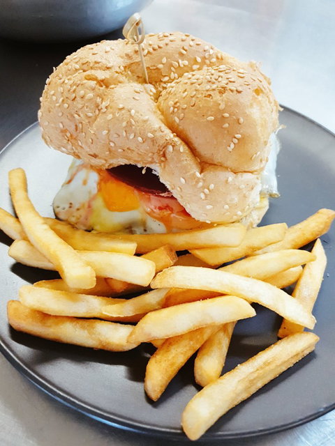 Mt Lyell Hotel Thai - European Bar And Restaurant - Port Augusta Accommodation 1
