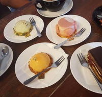 Gateaux 259 - Port Augusta Accommodation