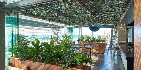 Hurricane's Grill Surfers Paradise - Port Augusta Accommodation 0