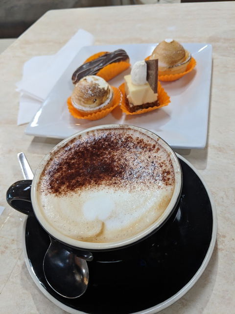 Addiction Coffee Bar - Port Augusta Accommodation 5