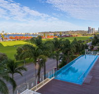 Crowne Plaza Perth - Port Augusta Accommodation