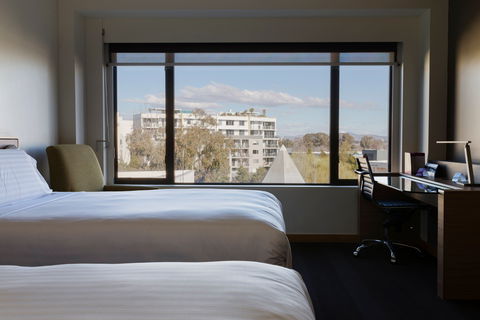 Crowne Plaza Canberra - Port Augusta Accommodation 4