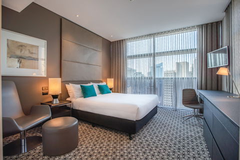 Fraser Suites Sydney - Port Augusta Accommodation 4