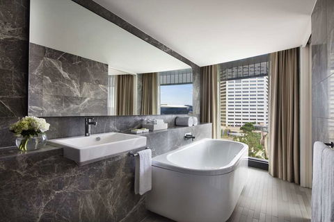 Hyatt Regency Sydney - Port Augusta Accommodation 3