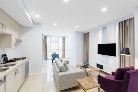 Meriton Suites Pitt Street - Port Augusta Accommodation 8
