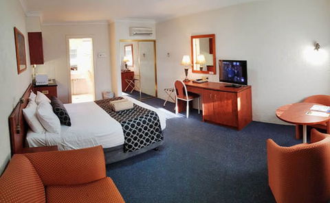 Amber Court Motor Inn - Port Augusta Accommodation 1