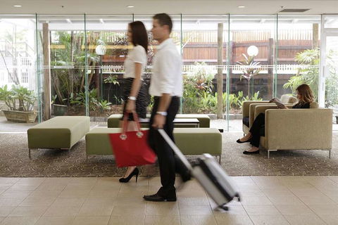 Rydges Esplanade Resort Cairns - Port Augusta Accommodation 2