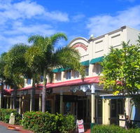 Macrossan House Boutique Holidays Apts - Port Augusta Accommodation