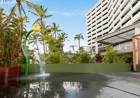 Rydges Esplanade Resort Cairns - Port Augusta Accommodation 1