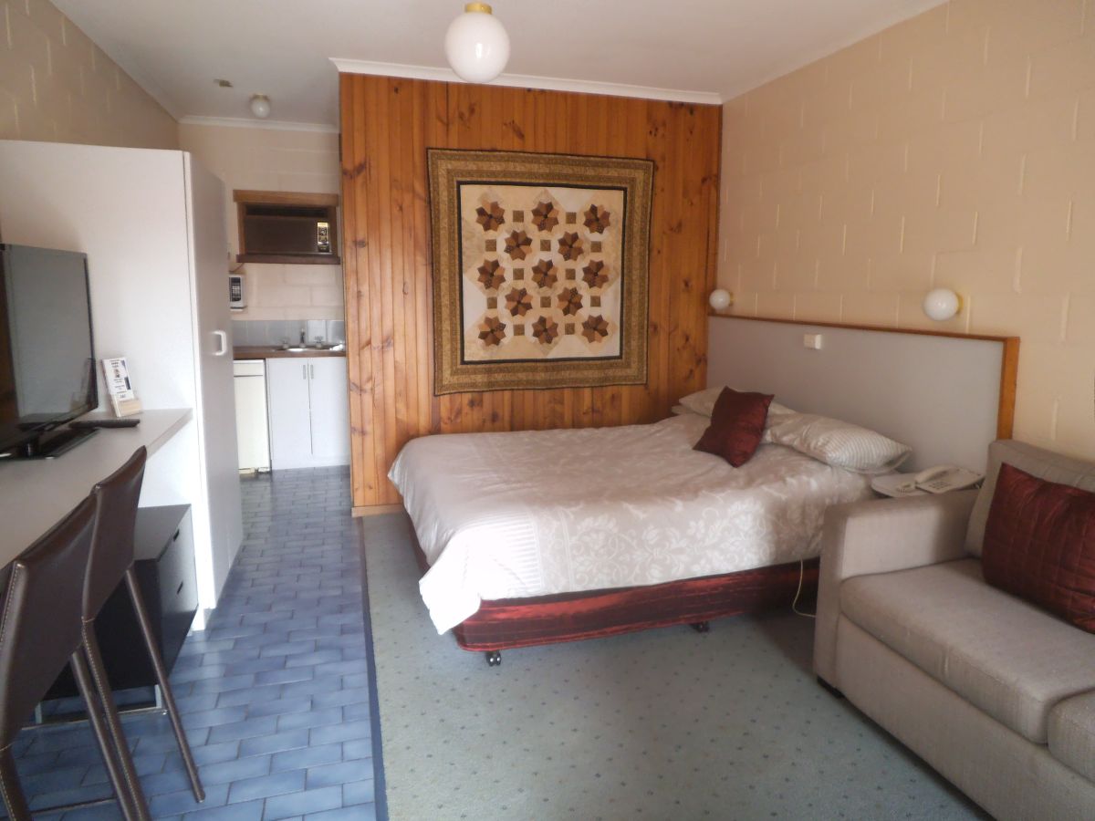 Allambee VIC Port Augusta Accommodation