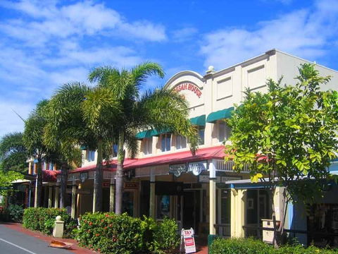Macrossan House Boutique Holidays Apts - Port Augusta Accommodation 0