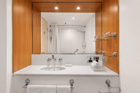 Rydges Sydney Harbour - Port Augusta Accommodation 4