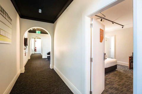 Nightcap at Regents Park Hotel - Port Augusta Accommodation 6