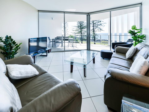 Grand Mercure Apartments Bargara - Port Augusta Accommodation 7