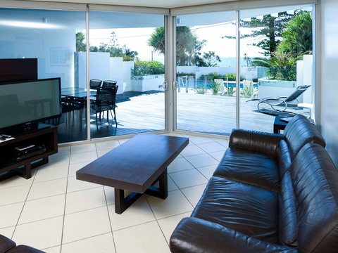 Grand Mercure Apartments Bargara - Port Augusta Accommodation 8